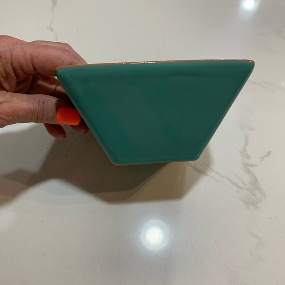 🌻Crate and barrel made in Portugal 4 inch square teal and orange brick b… - Picture 2 of 3